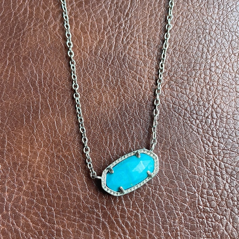Turquoise KENDRA SCOTT necklace 💙